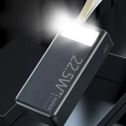 ZEUS Powerbank LCD kijelz- fekete